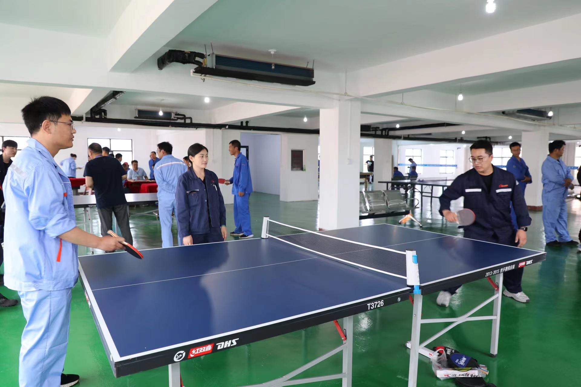 J9集团国际集团职工活动中心揭牌典礼暨夏季职工趣味活动会