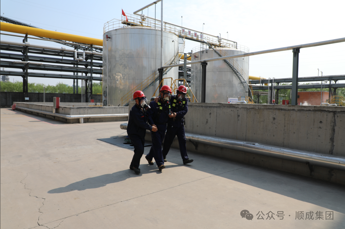 顺聚公司进行出产安全变乱综合应急演练