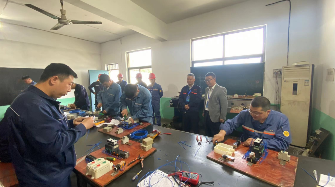 安阳市殷都区总工会进行安阳市新型化工产业集群技术较量暨第十届“同兴杯”职工技术大赛